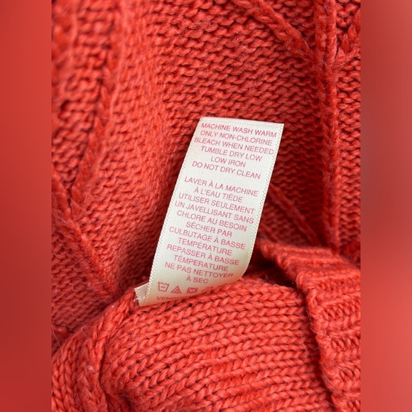 Sweater vest - Picture 8 of 8